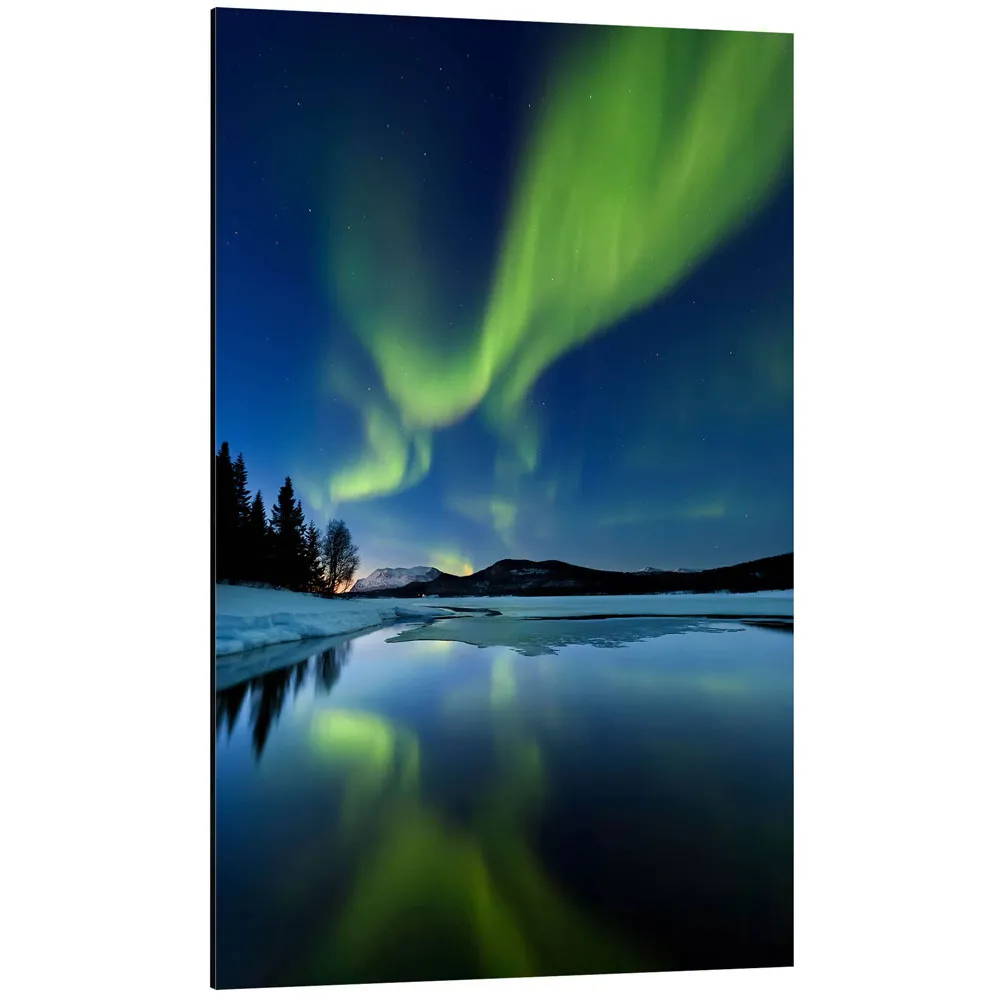 301451_aluminium-print تابلو شاسی طرح Aurora Borealis over Sandvannet Lake کد 800005 شفق قطبی بر فراز دریاچه سندوانت